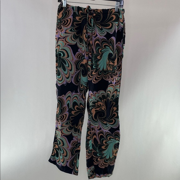 Untitled in Motion Paisley Intuition Pants, M - Picture 7 of 10